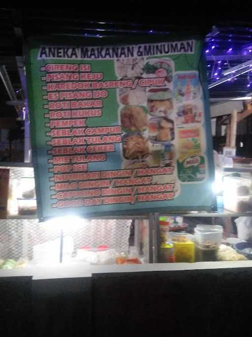 Warung Uwil 4