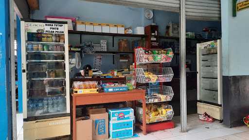 Kedai Seblak Ibu Azfar 5