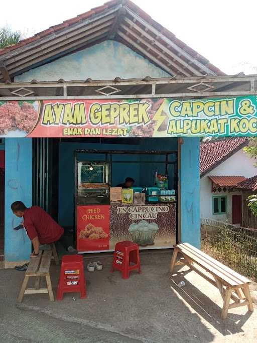 Ayam Geprek Teh Vina 2