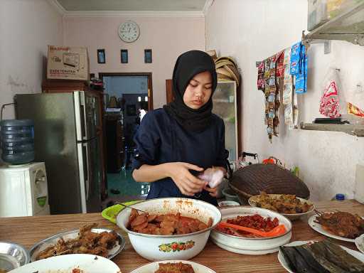 Warung Nasi Lebak, Jonggol 1