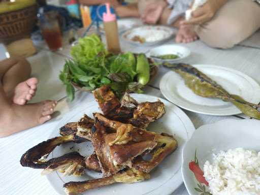 Warung Nasi Lebak, Jonggol 8