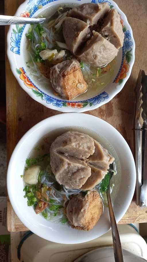 Bakso Jumbo Bu Lisna 5