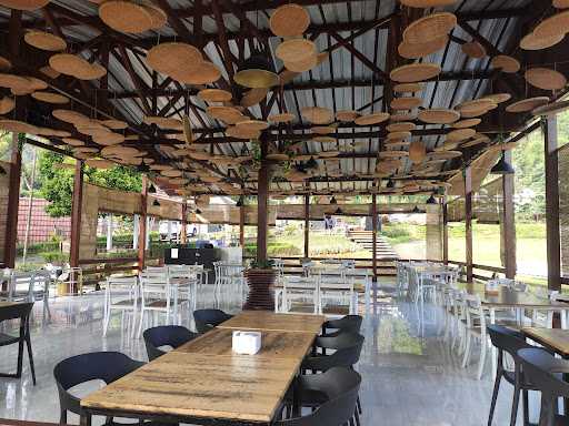 Kebon Joyo Cafe & Resto 7