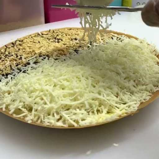 Martabak Bozkue & Mie Ayam Kita 6