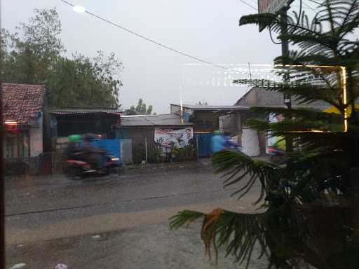 Rumah Makan Padang Sariwulan 10