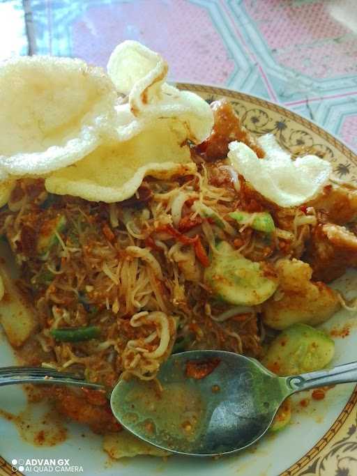 Soto Ayam Berkah Khas Suroboyo 9