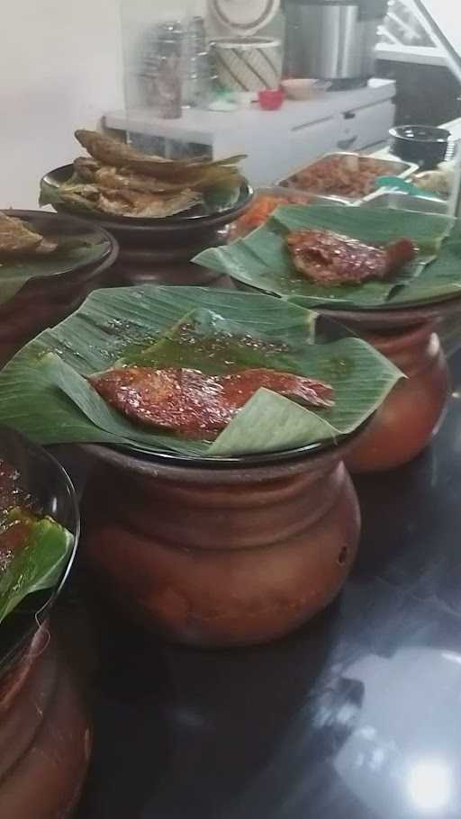 Warung Nasi Ampera Sentul 10