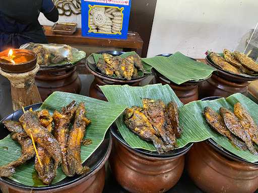 Warung Nasi Ampera Sentul 6