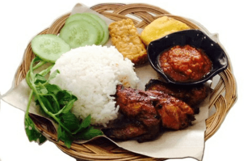 Ayam Bakar Razia,Cianda 4