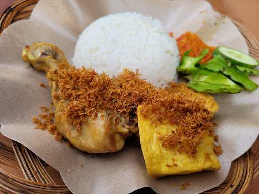 Ayam Goreng Pakdhe 5