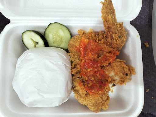 Ayam Krispi 4 Putri Kl 2