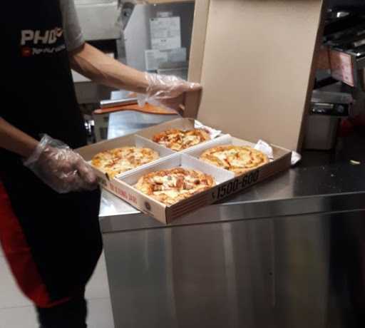 Pizza Hut Delivery - Phd Indonesia 10