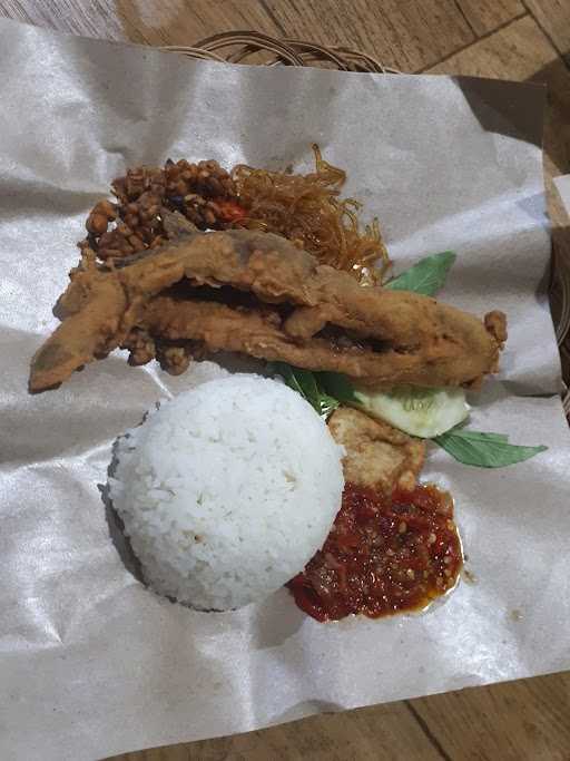 Sambal Lalap Km 5 10