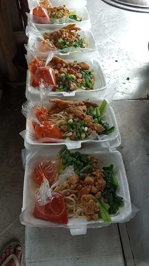 Mie Ayam Hoax 4