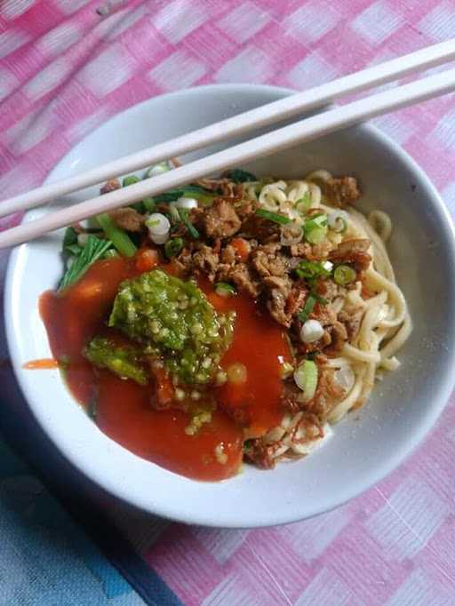 Mie Ayam Hoax 1