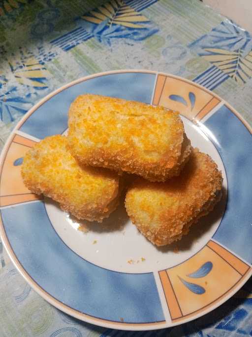 Roti Goreng & Risoles Simpang 1