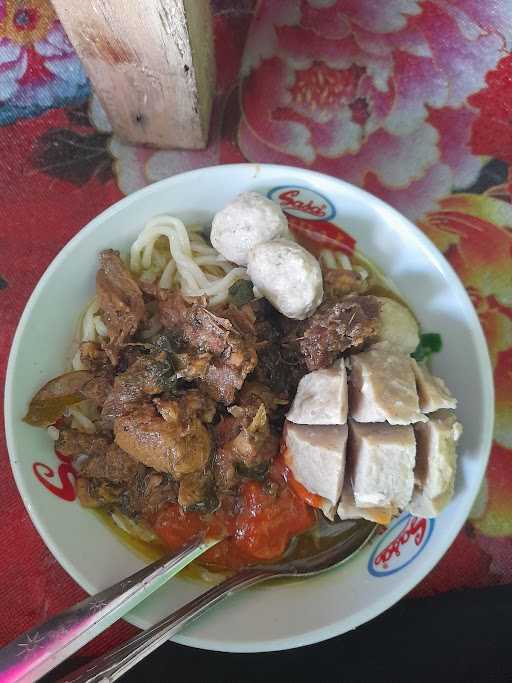 Mie Ayam Baso Halya 5