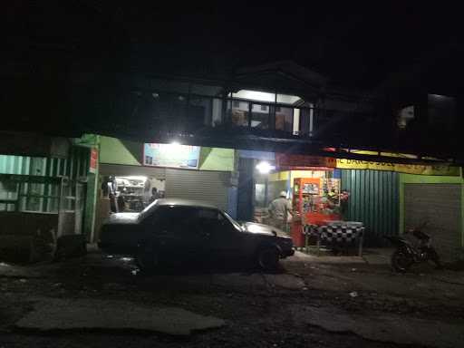 Rumah Makan Baselo 7