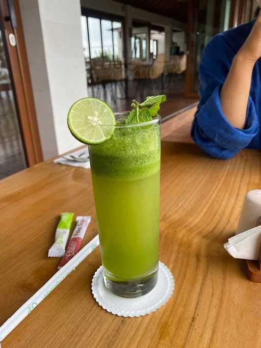 Green Kopi Restaurant 5