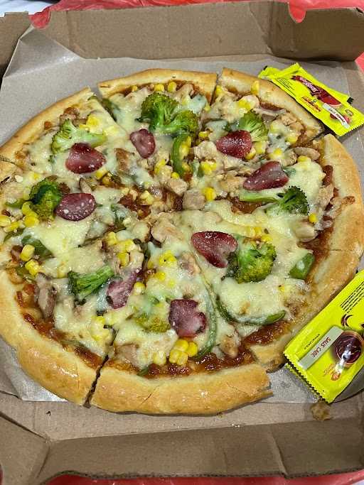 Waroeng Glory Pizza 4