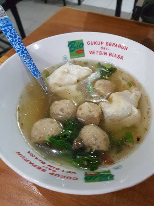 Restorja Mie Bakso Yamin 4