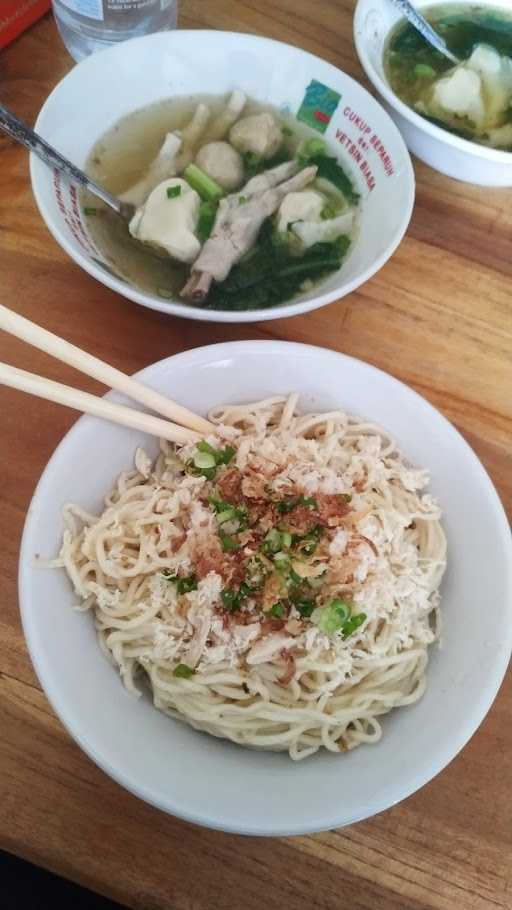 Restorja Mie Bakso Yamin 6