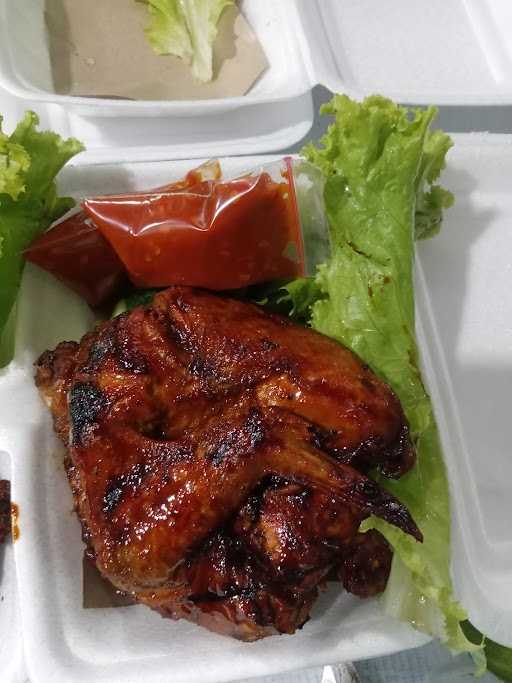 Ayam Bakar Berkah Jaya Pertigaan Jagawana 4