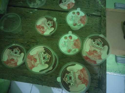 Rumah Ice Cream Sukamanah 1