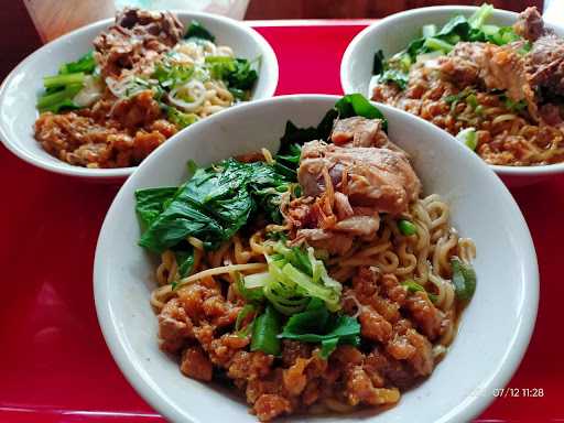 Sarikande Mie Ayam & Bakso 5