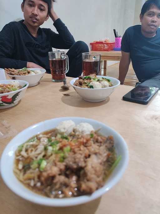 Sarikande Mie Ayam & Bakso 2