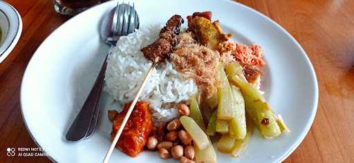 Warung Makan Rr 6