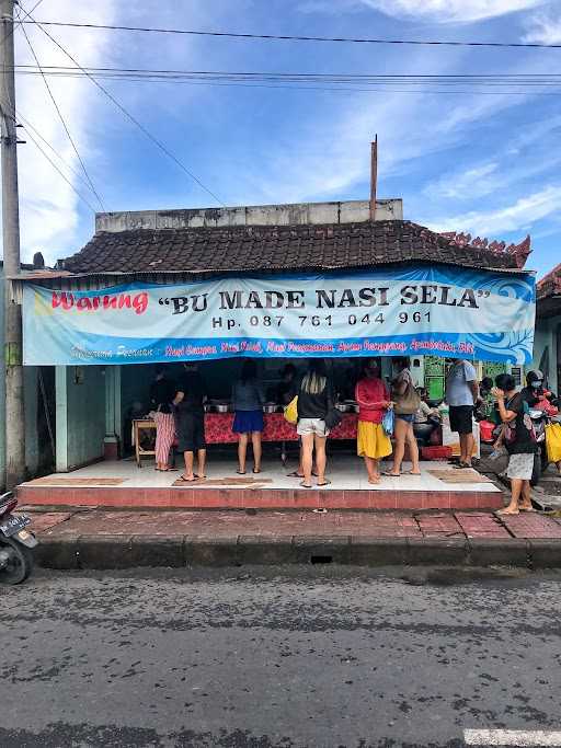 Warung Bu Made Nasi Sela 10