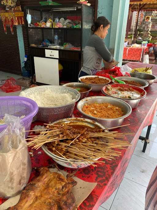 Warung Bu Made Nasi Sela 3