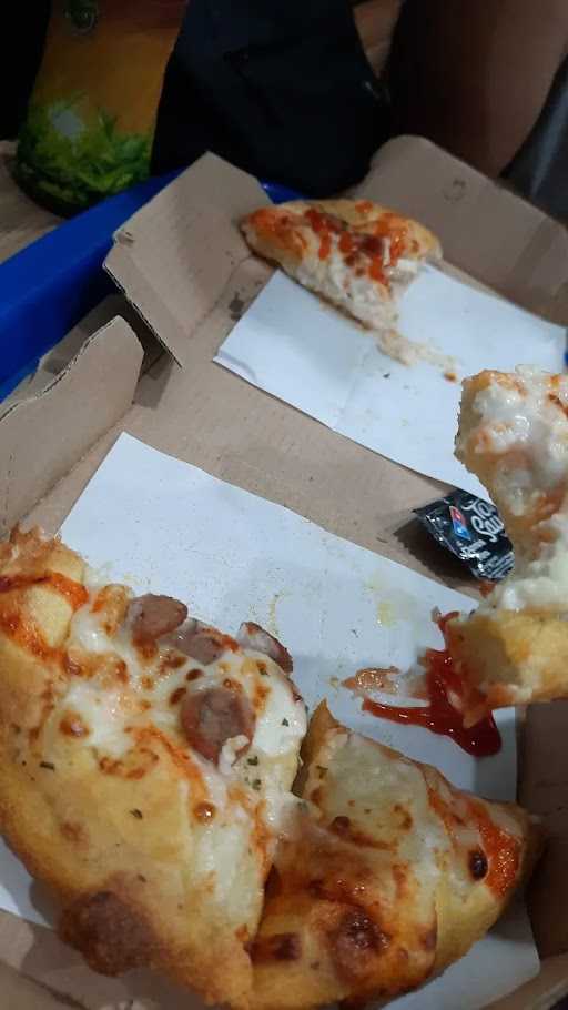 Domino'S Pizza 5