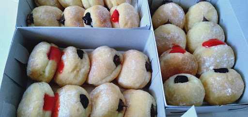 Donat Tayaka 4