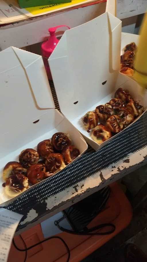 Elnino Bali Takoyaki Batubulan 8