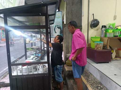 Warung Bakso Jember Zaekunyit 10