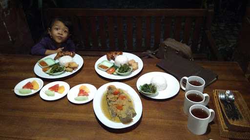 Warung Ulam-Ulam 10