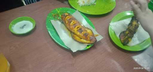 Ikan Bakar Khas Makassar 4