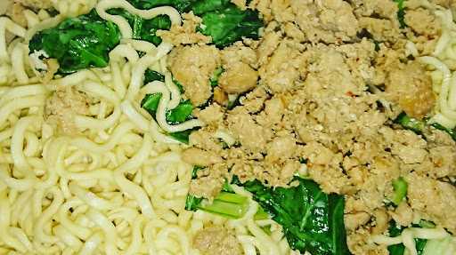 Mie Ayam Kriuk Chef Tri 7