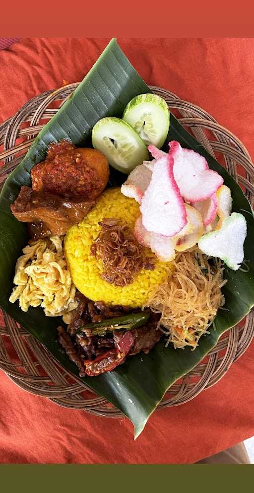 Nasi Uduk Mami Saki 10