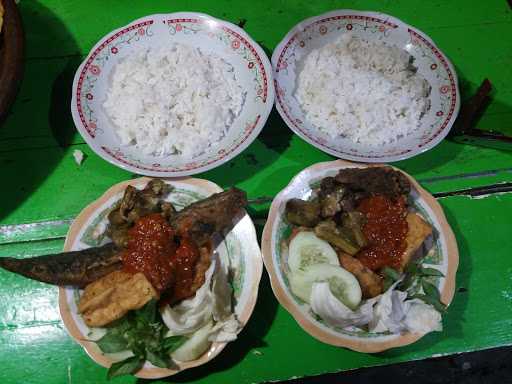 Warung Kudu Mampir 1