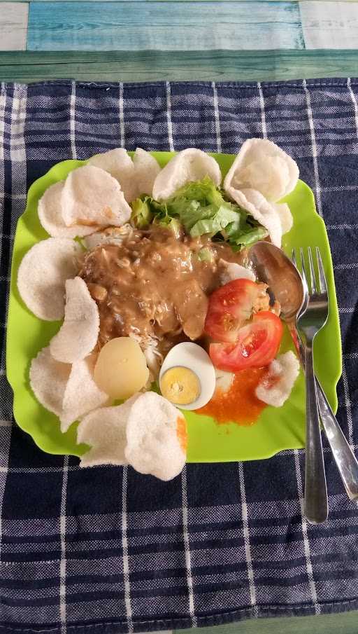 Gado-Gado Bu Yuli 5