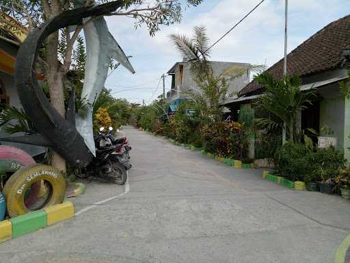 Rumah Makan 24 Jam Zaiki 10