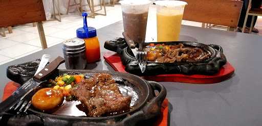 Haogi Cafe & Resto 9