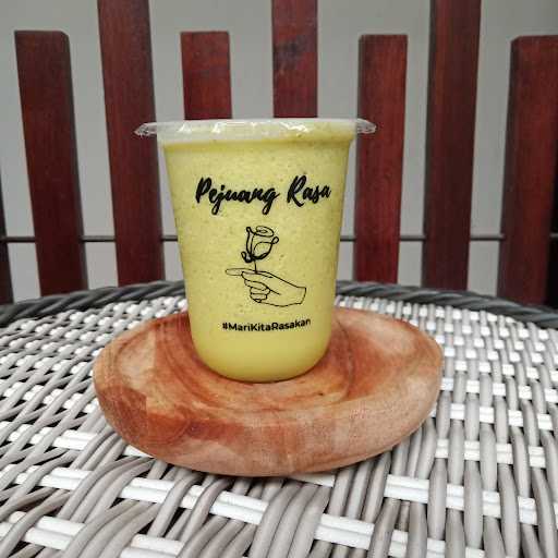 Jus Buah Pejuang Rasa Sukosemolo Surabaya 10