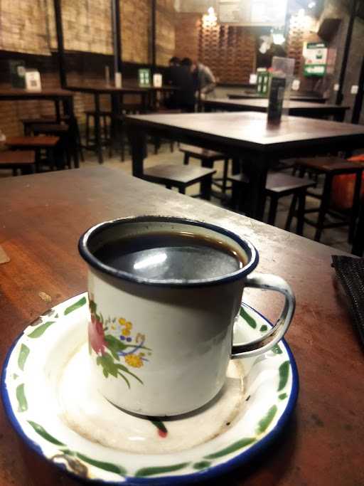 Konoae Warung A La Cafe, Keputih 7