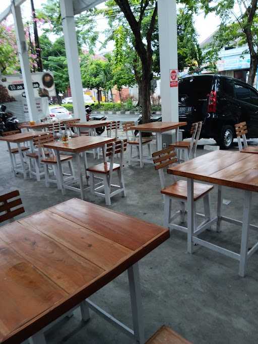 Kedai Kopi Super 6