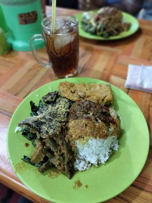 Ampera Uni 3 Masakan Padang 1