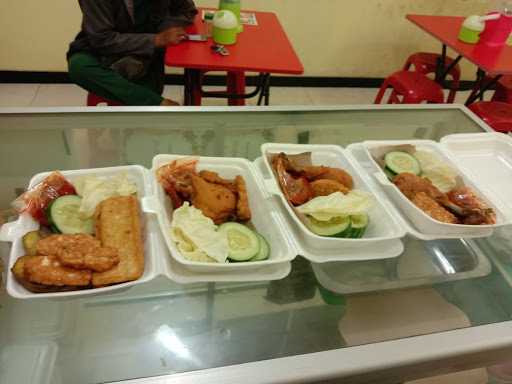 Ayam Penyet Suroboyo Resto 1